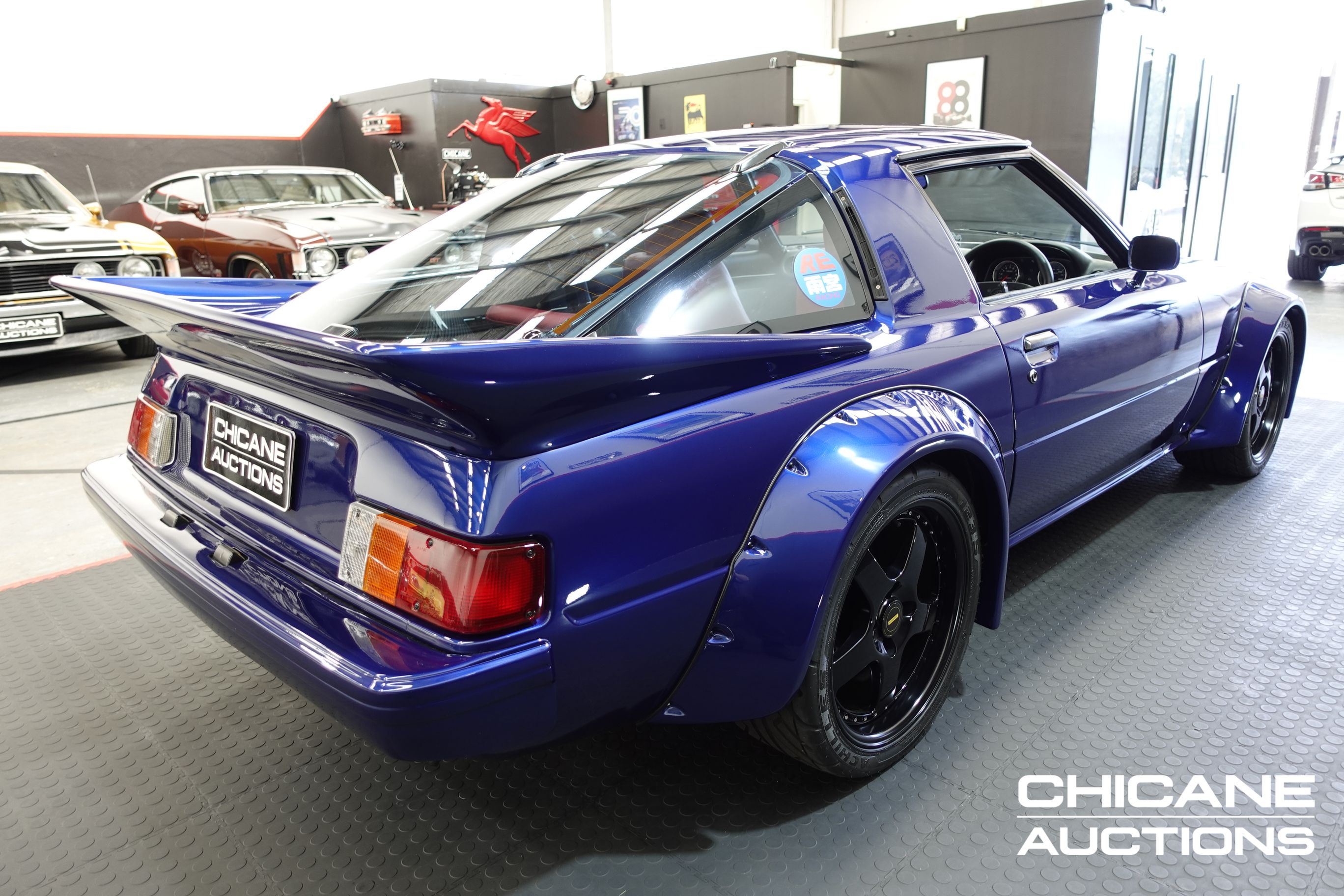 MAZDA savanna RX-7 （1978） Rear View: 1978 Mazda RX-7 - Retro Rides